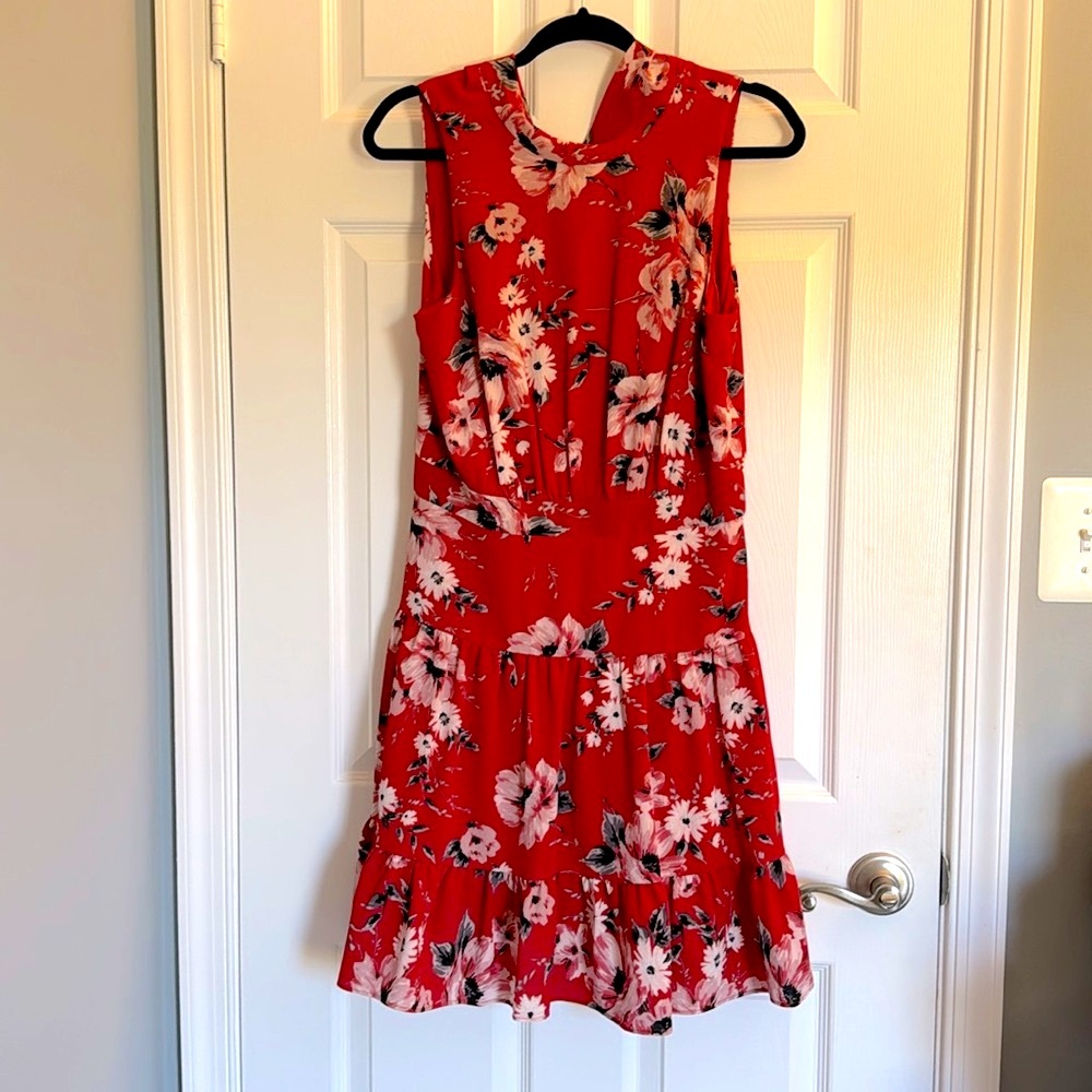 Gorgeous ELLE spring/summer dress